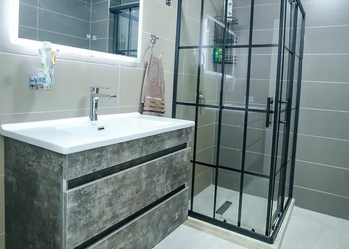 Apartman Velipoja Green Home *